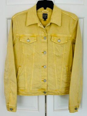 GAP Faded Yellow Icon Trucker Jean Jacket | Size Medium | Style 542310